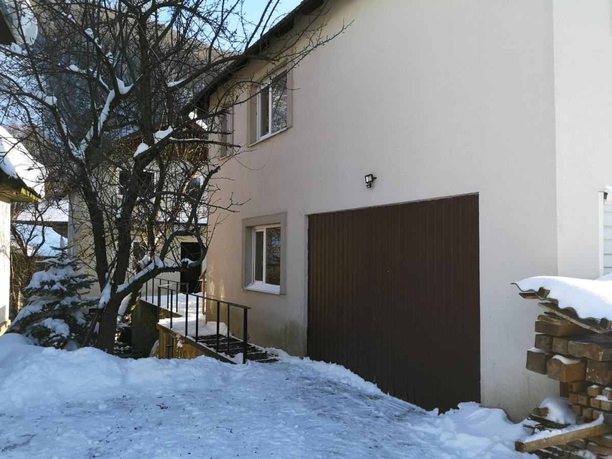 Володар Villa Jaremtje Exteriör bild